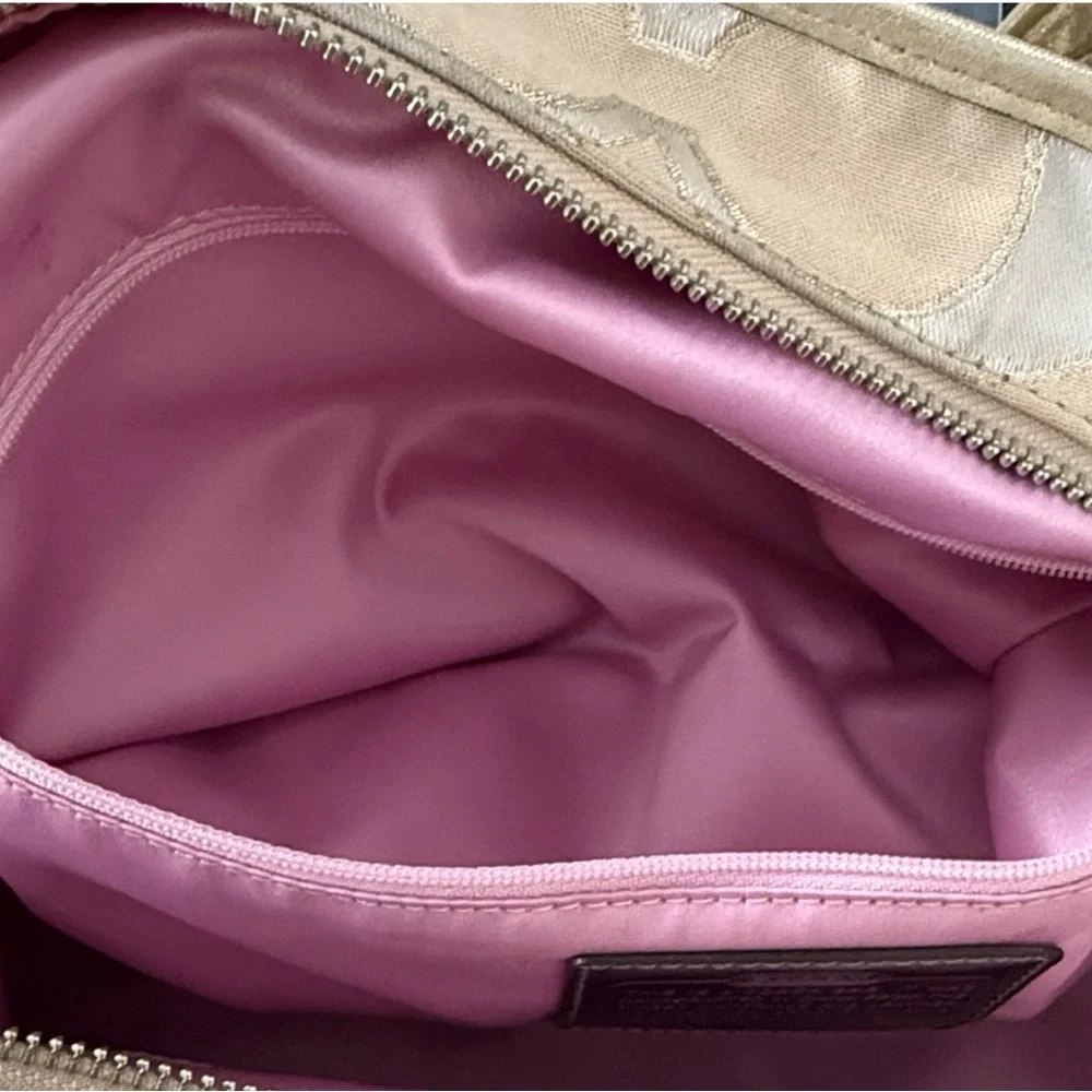 Coach Poppy Beige Signature Tote Bag - Picture 4 of 6